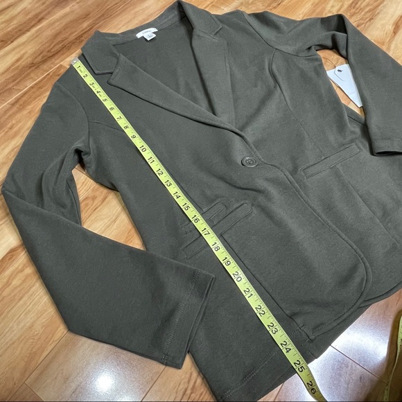 Women's Cotton Button Blazer Jacket - Picture 5 of 8